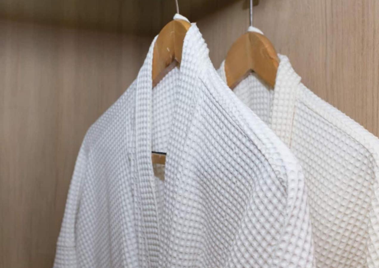 Nassima/Voco Tower - Luxury - 5* Hotel Amenities Dubaj Kültér fotó